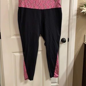 Lane Bryant livi active workout pant size 22/24